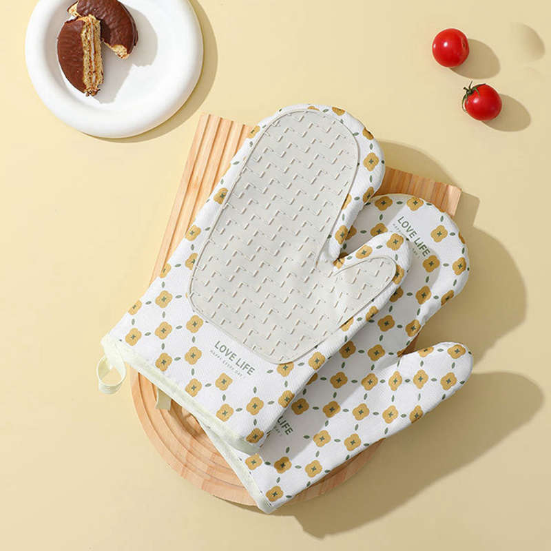 Heat Resistant Cotton Microwave Oven Mitts Kitchen Gloves
