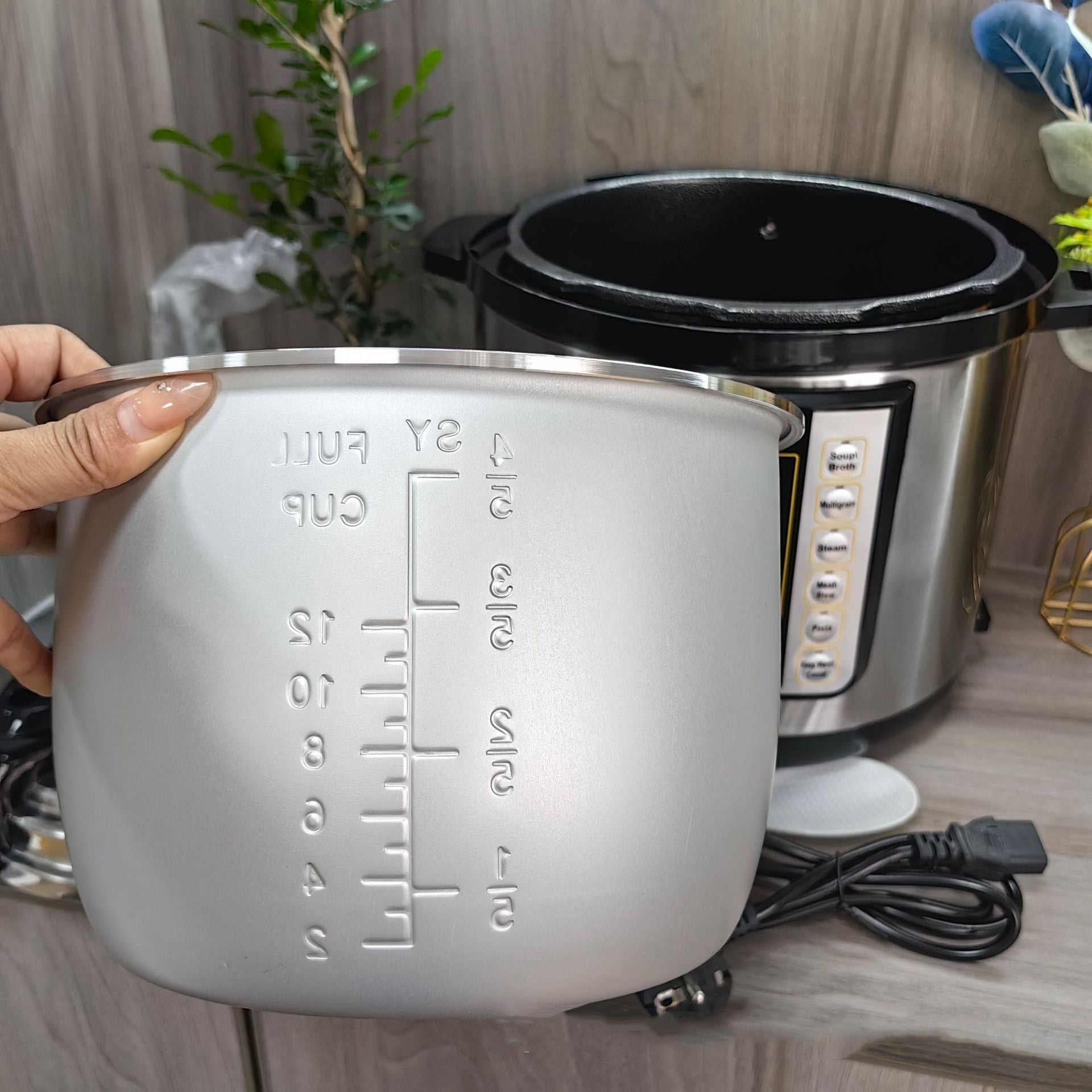 1.59 gal Multi Functional Electric Pressure Cooker Large Capacity